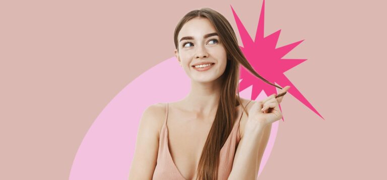 Mulher puxando cabelo com fundo rosa e estrela